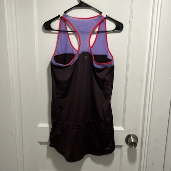 NWT Reebok Tank Top - Picture 4 of 11